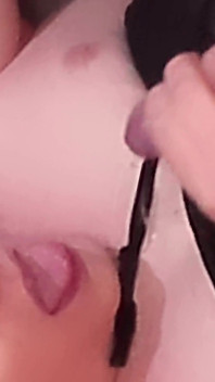 Self Sucking Facial Fancy Fiating Pose