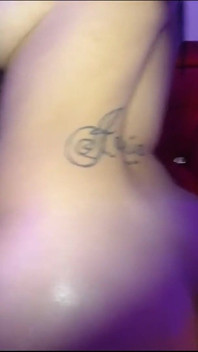 Des Ados Mala Se Masturbent Dans La Chambre