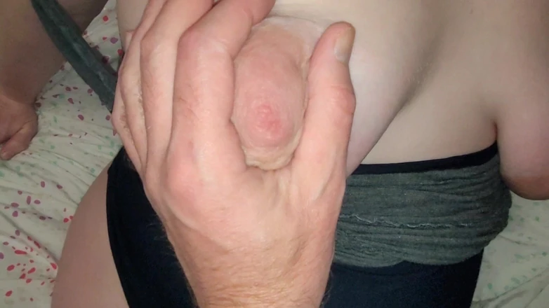 On cloud sixty nine: सुनहरे बालों वाली गर्भवती पत्नी के झूलते रसीले स्तन और प्यारी चूत