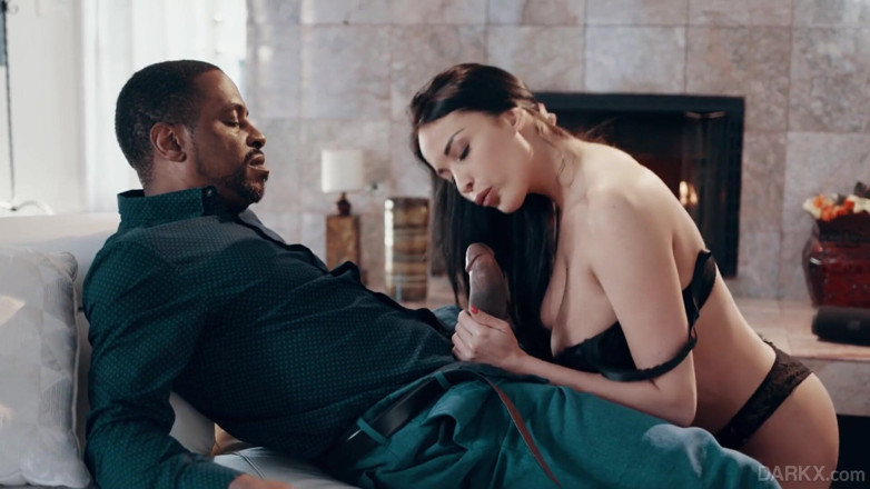 Dark X: Anissa kate apne aadmi ko raani ki tarah santusht karna...