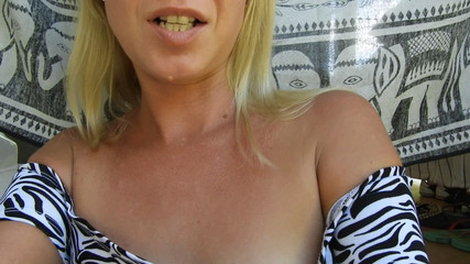 Thumbnail of Quick My Strongest Stream Pee on Stairs