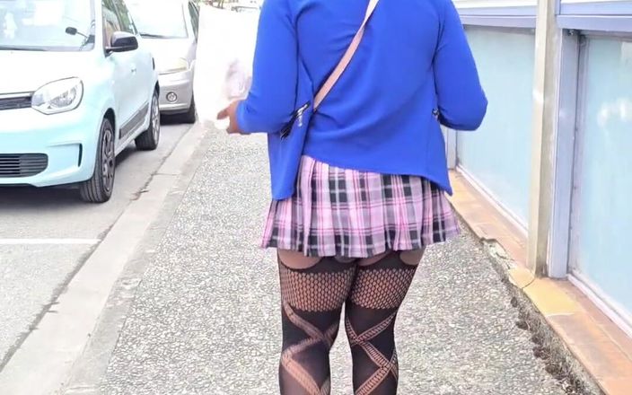 Belle: Ebene Sexy Sans Culotte Dans La Rue