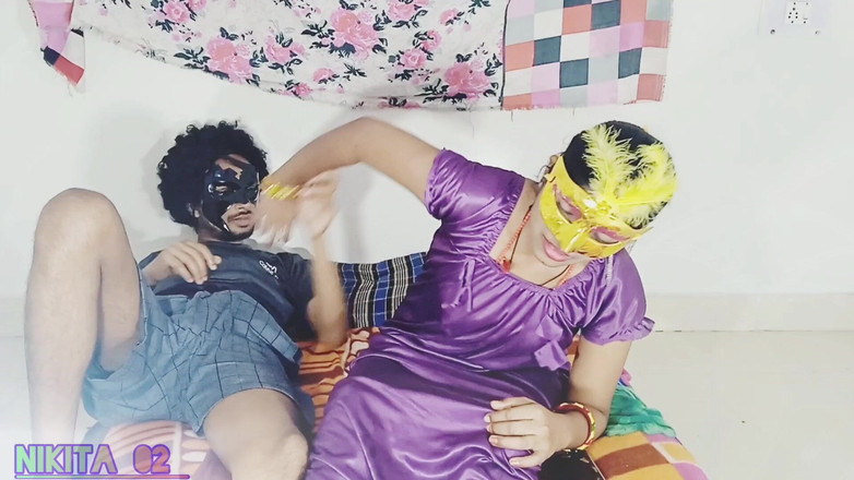 Nikita02: Parti ve direk sikişi |xxx Hintli seks videosu hd video porno...