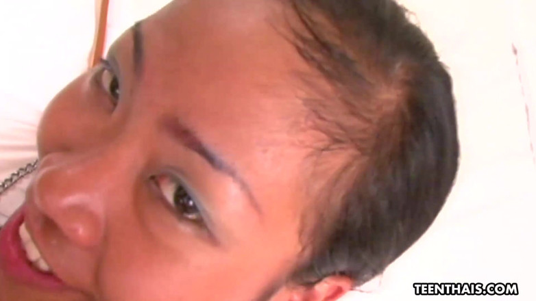 Teen Thais: Kim gives a blowjob before getting her asshole and pussy...