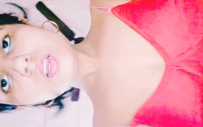 Hot Sis: Mi caliente hermanastra folla duro