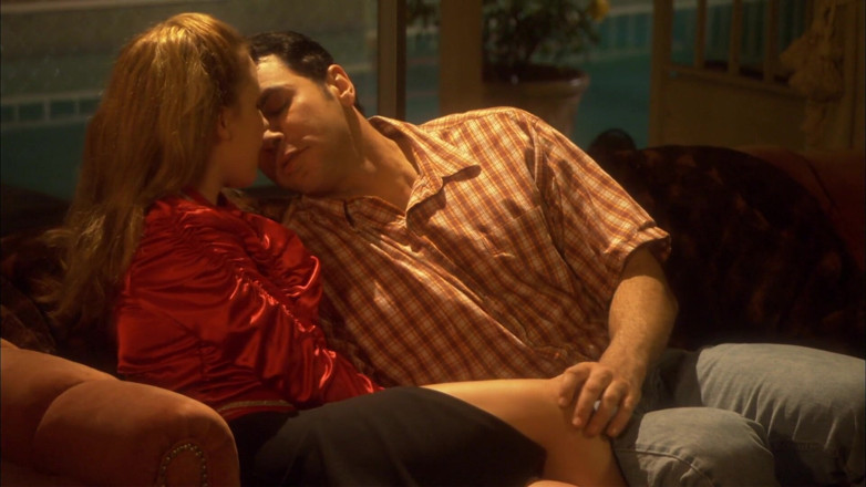 Sex Karma: Sarışın küçük memeli sürtük iyi sikişiyor ve göğüsleriyle bitiyor