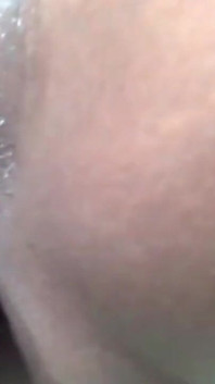 Elena Bon está tan cachonda Todo lo que quiere es una polla dentro de su apretado coño mojado
