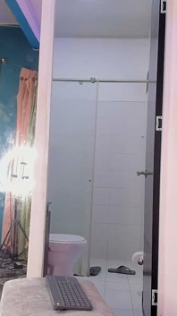 Ken Prince Femboy Colombiano Es Sorprendido Por Su Compañero De Cuarto Y Se Entrega