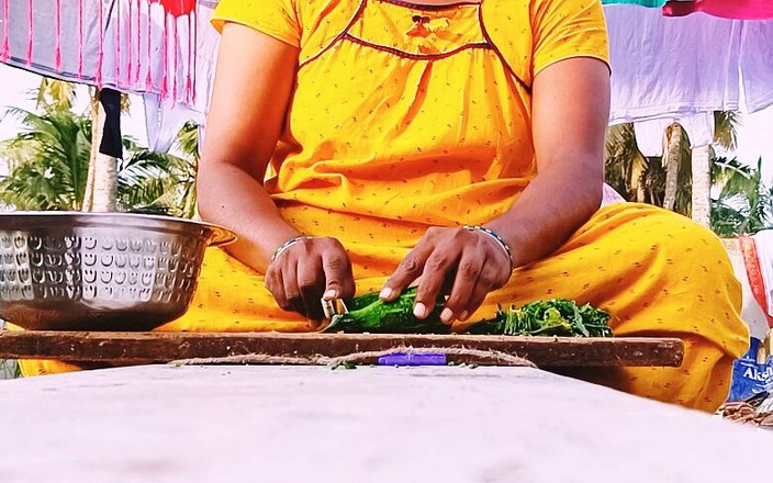 Telugu honey lips: Cazzo di casa cameriera cazzo proprietario di casa. La telugu...