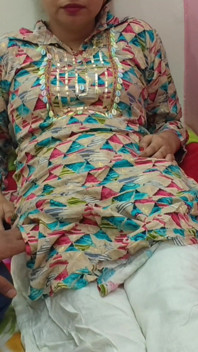 Un demi-frère desi a essayé de mettre sa demi-sœur enceinte lors de leur première baise après le mariage, audio en hindi