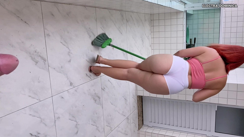 Curious Electra: Limpieza de balcón