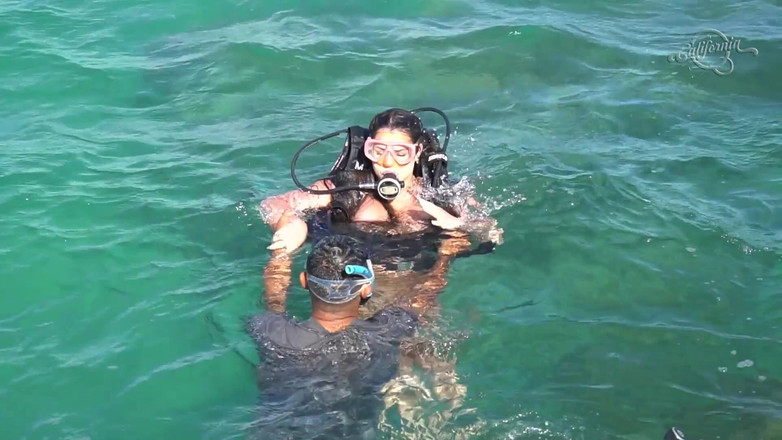 California TV: Backstage - Lisi Parisi