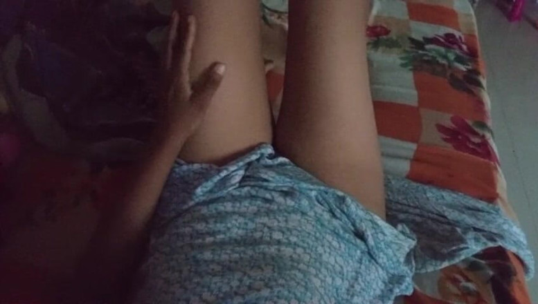 Anne White: Video solo buatan sendiri yang cantik