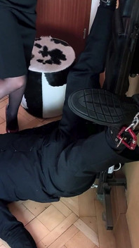 Red Heels, Nylon Scent & Spit - Foot Domination with Mistress Amalie Von Stein