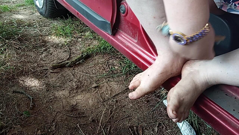 tammara big: Dirty Feet