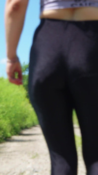 136 - Mein Hintern in schwarzen glänzenden Leggings wird dich verführen, und du wirst mir bis an die Enden der Erde folgen!) *60fps