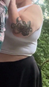 Dare al grande corpo pawg ciò che vuole