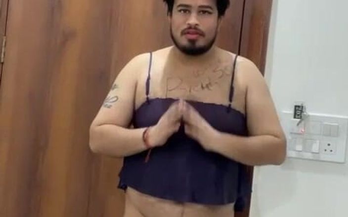 Public Sissy Sammy: Sissysammyexposed