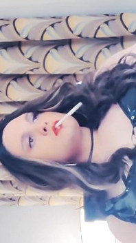 Official Kylie Wearing Latex & Smoking Sexy 120s