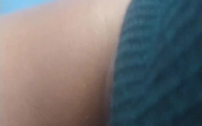 Tamil lesbian: Giáo viên làm tình với cậu bé vì mark
