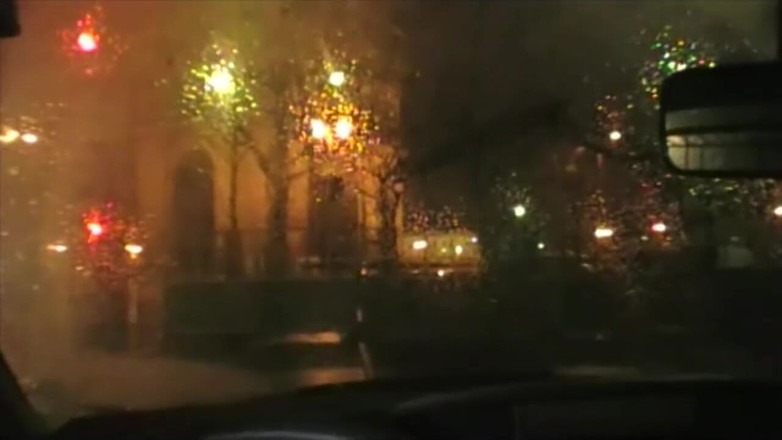Jess Royan XXX: Latino chupa gran polla en la calle de París