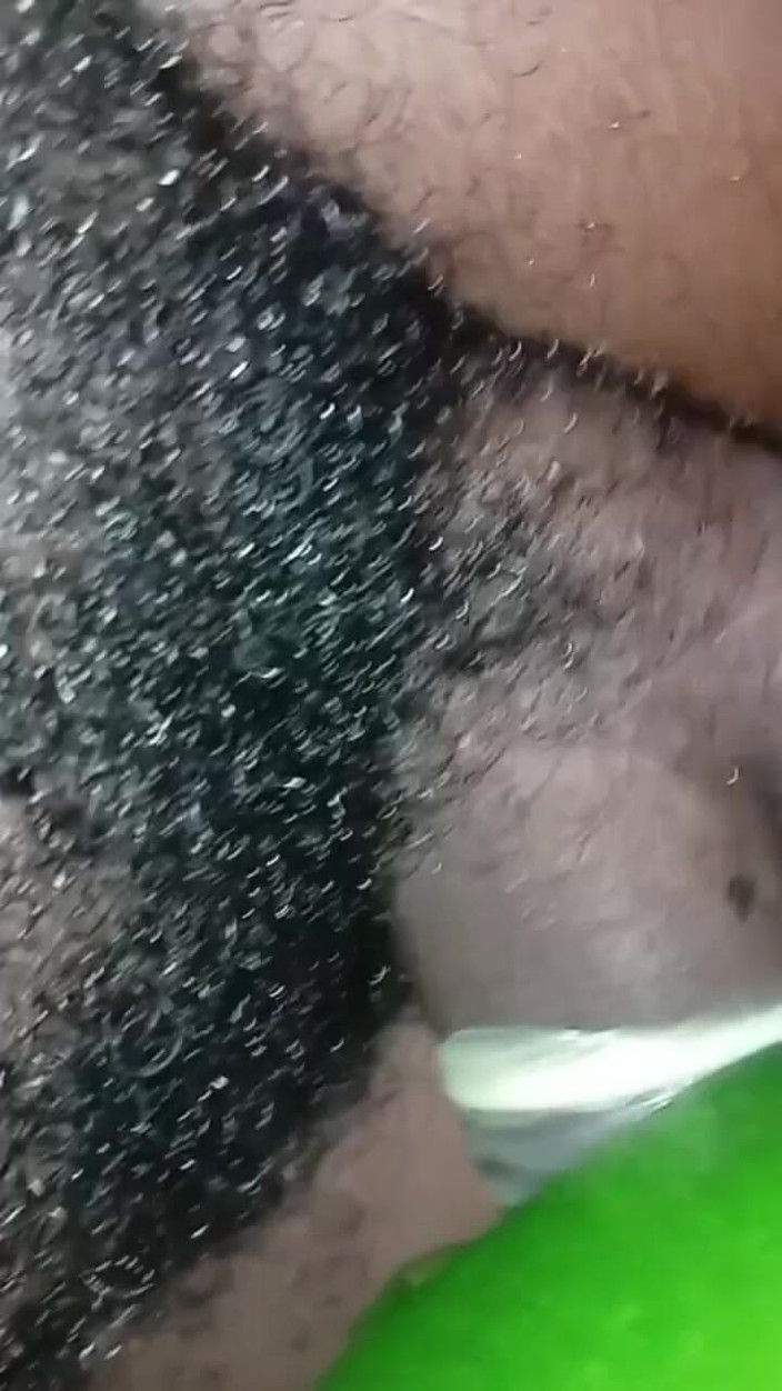 Badman4606: Dildo było dla niej za duże, aby sobie poradziła