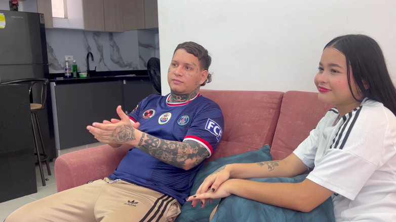 Amateurs productions: My Best Friend Invites Me to Watch the Game