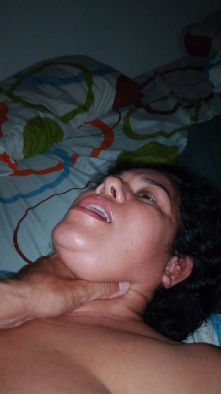 Valkyrie and Luigy Couple: Milf apenas chupando rico