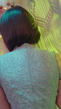 Spectacol solo cu asiatică drăguță sexy
