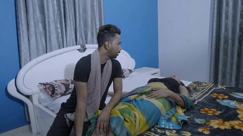 Abu: 女主人は性交を望み、召使いが来て彼女を満足させて性交をしました