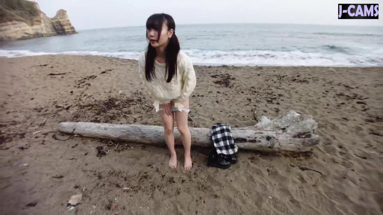 J-Cams: Người phụ nữ ngoan ngoãn kiểu M thích được dẫn dắt...