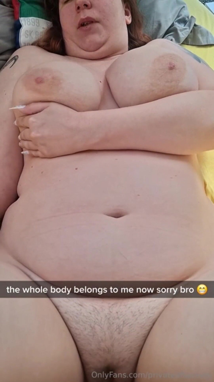 Hersecretlover: Snapchat 불륜: 통통한 MILF가 위험한 질내 사정을 받다