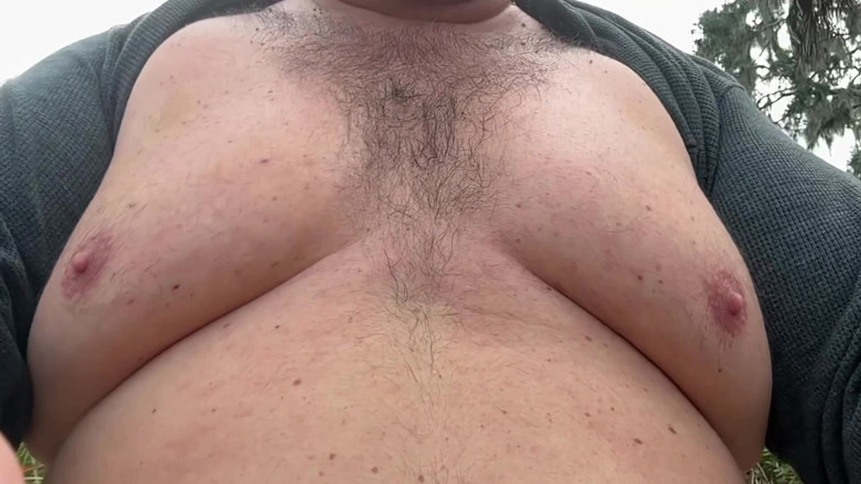 Brewster Bear: Wackelige bär-titten