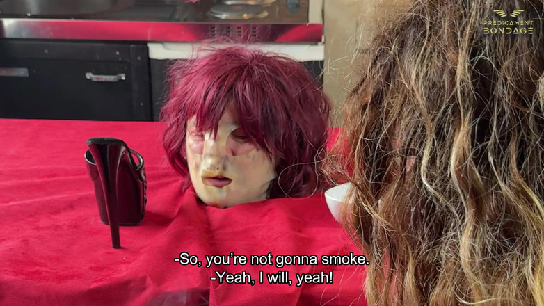 Dominatrix Frida: 在餐桌上羞辱无能为力的奴隶 （223）