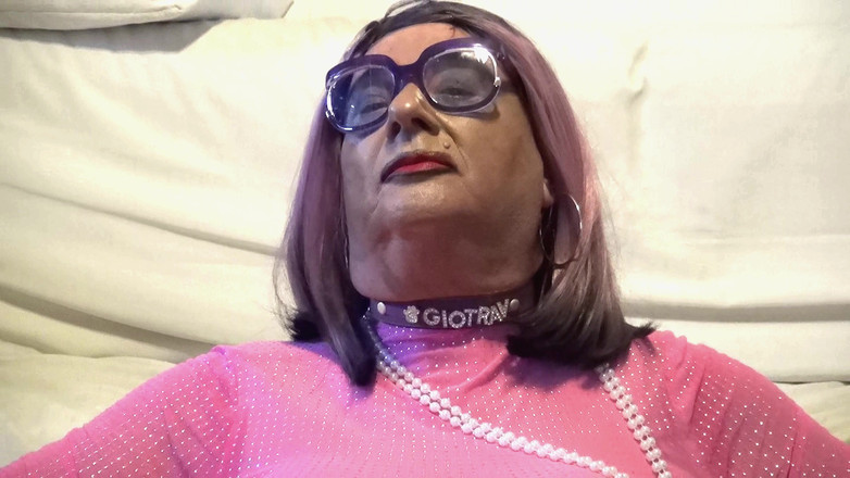 gio calda: Sissy-Schlampe in Pink