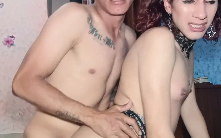 Femboy from Colombia: Buenos Movimientos Para Darla Toda Amigos