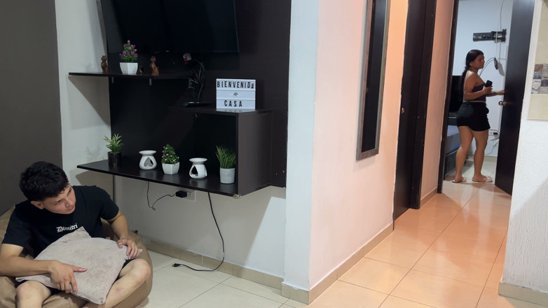 LUNITASEXxx: Můj nejlepší latinskoamerický kamarád nepropásne příležitost a schovává se ve...