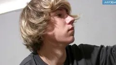 Horny Gay likes handjob