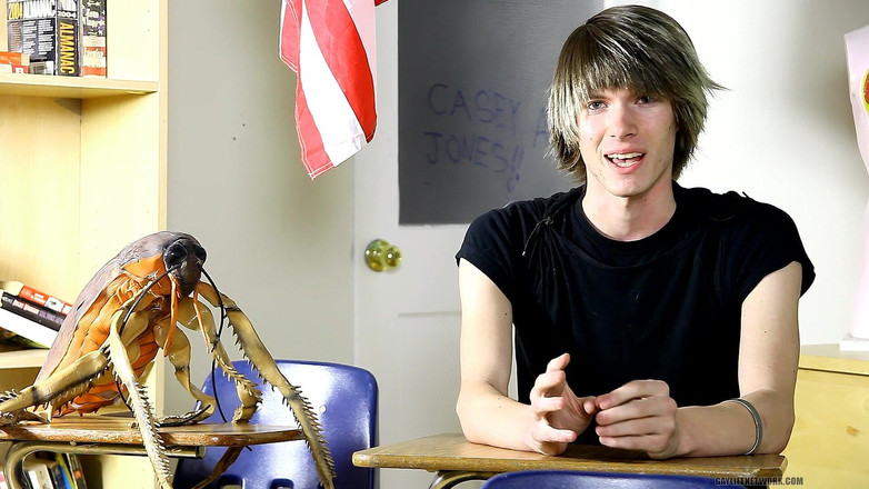 Teach Twinks: Nauč se něco o mladém a rozkošném Casey Jonesovi