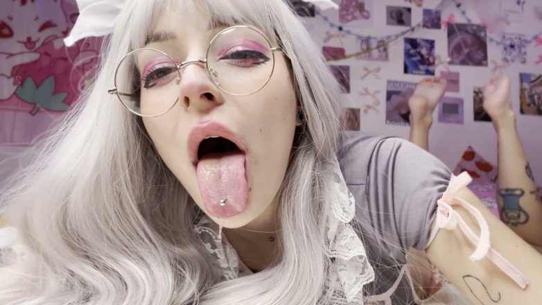 lanalovacutie: Cum-on-my-ahegao-drooling-face-stepdaddy