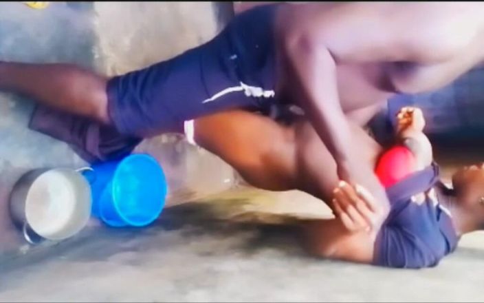 Pornsexlive: Neighborhood Girl Gets Fucked in a Corner of an Unfinished...