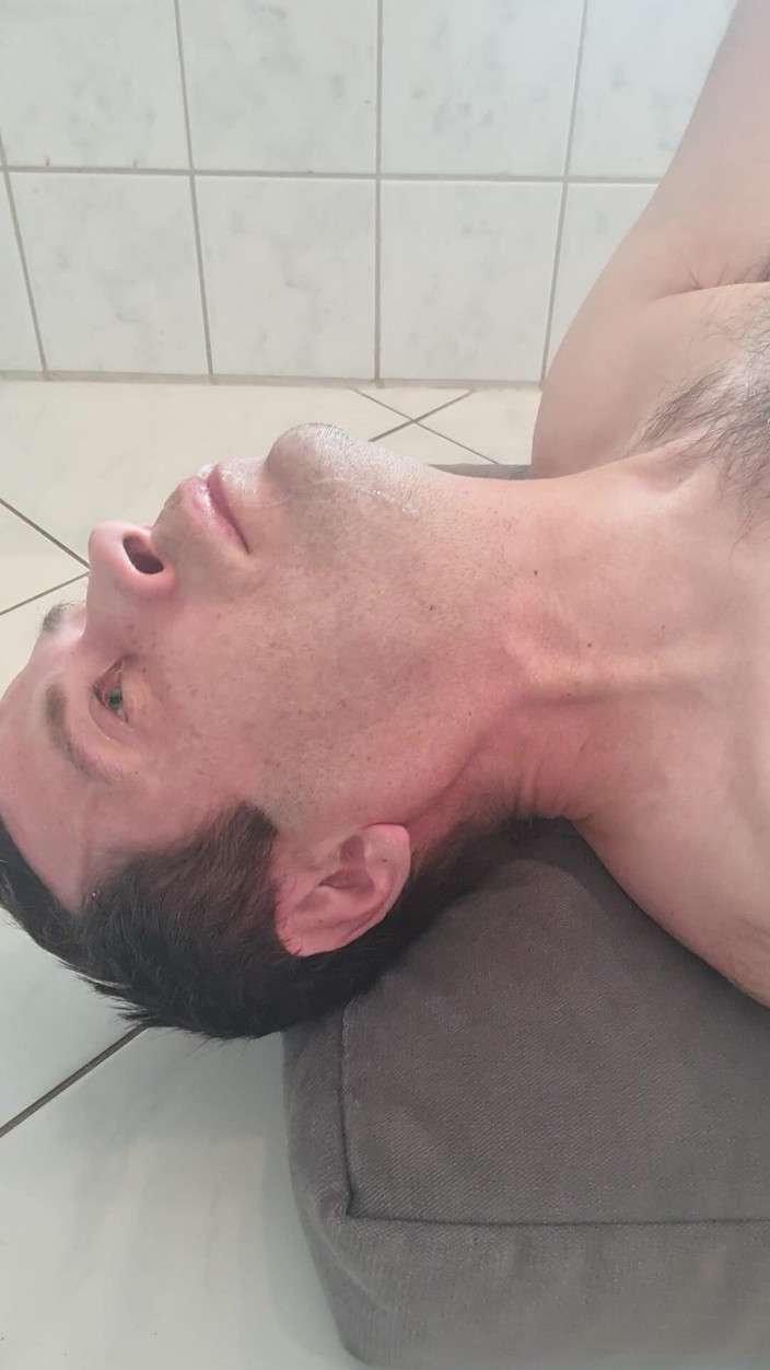 Darqierq: Fuck My Own Throat