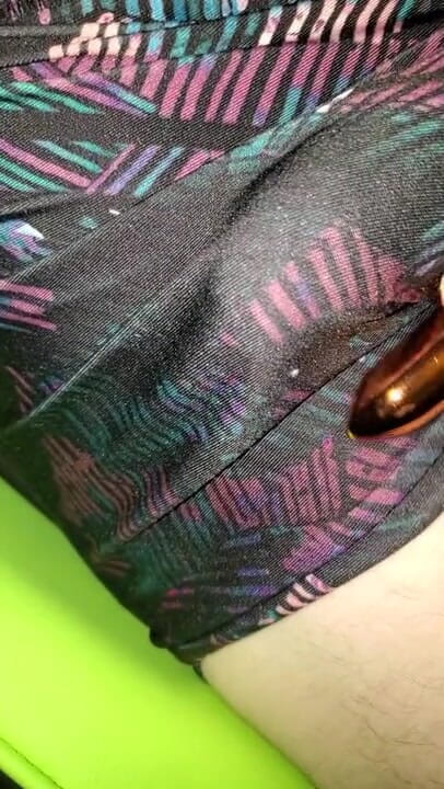 Paul Vandenbosch: Edging dans un legging jusqu'à ce que ma grosse bite...