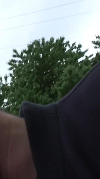 Pikliefhebbende milfslet Loz Lorrimar berijdt een enorme dikke blanke pik naar een creampie