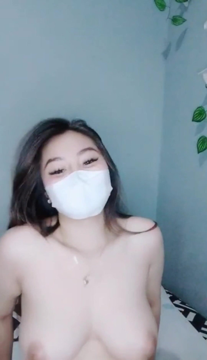 Chinita Wife: (new) Tight &amp; Pink Pussy Show From a Beautiful Asian Teen