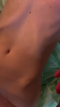 Selbstgedrehter blowjob mit tiefem sabbern