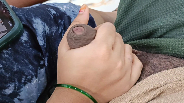 Catchybusty: Üvey kız çok sert sikişmemi istiyor