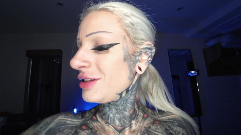 Mr LDN Lad: Helt Tatuerad Upp Goth Brud Knullad Som Hon Borde Vara