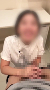 [Seks antara jururawat dan pesakit di bilik hospital] Tidakkah anda mahu melakukan sesuatu yang terasa baik?