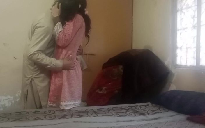 SHAKRATASNEEM: Analfick sehr heiß auf setup stiefschweder mit stiefbruder pakistanisch